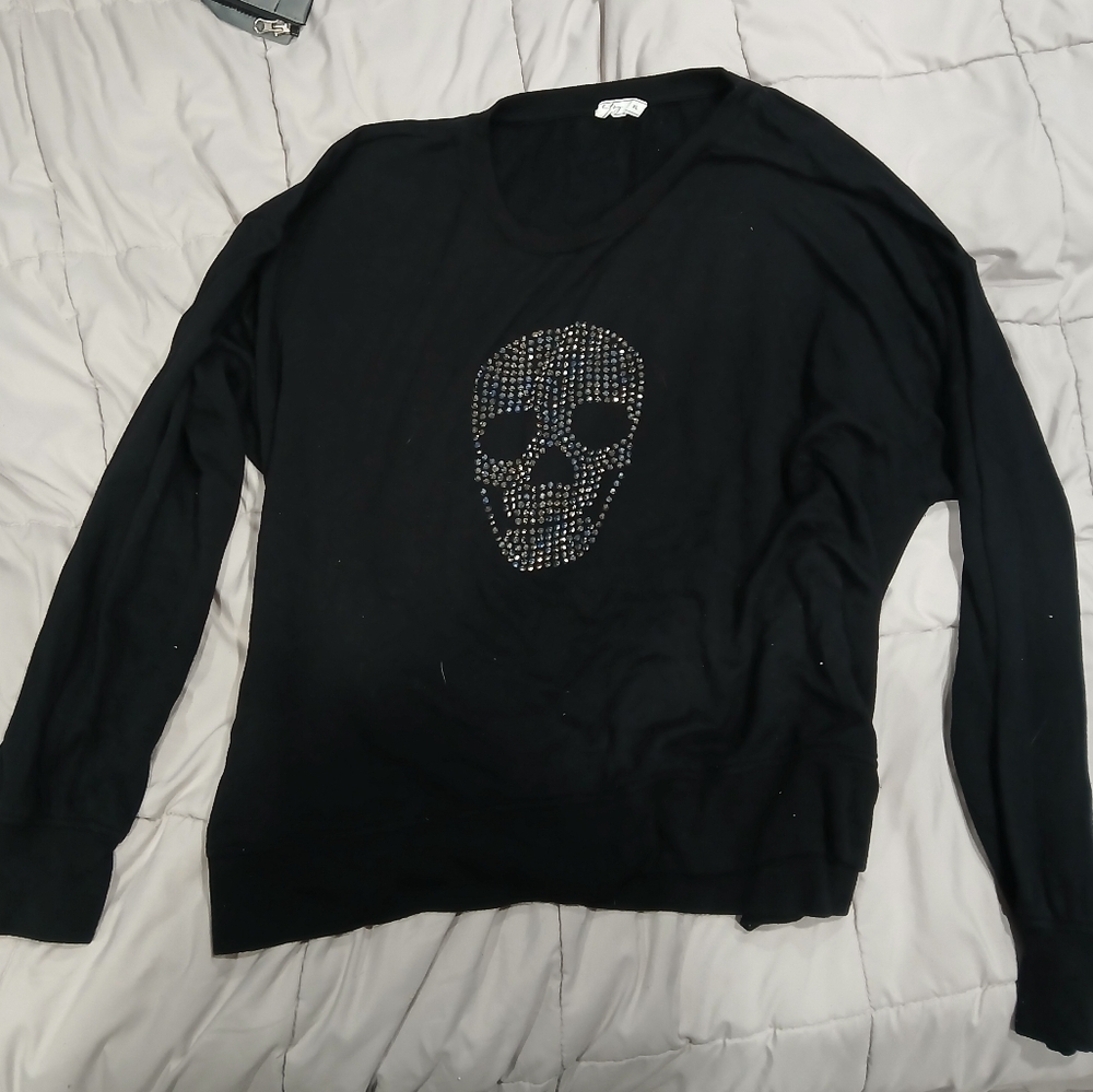 Rhinestone Skull Halloween Sweater. Size XL